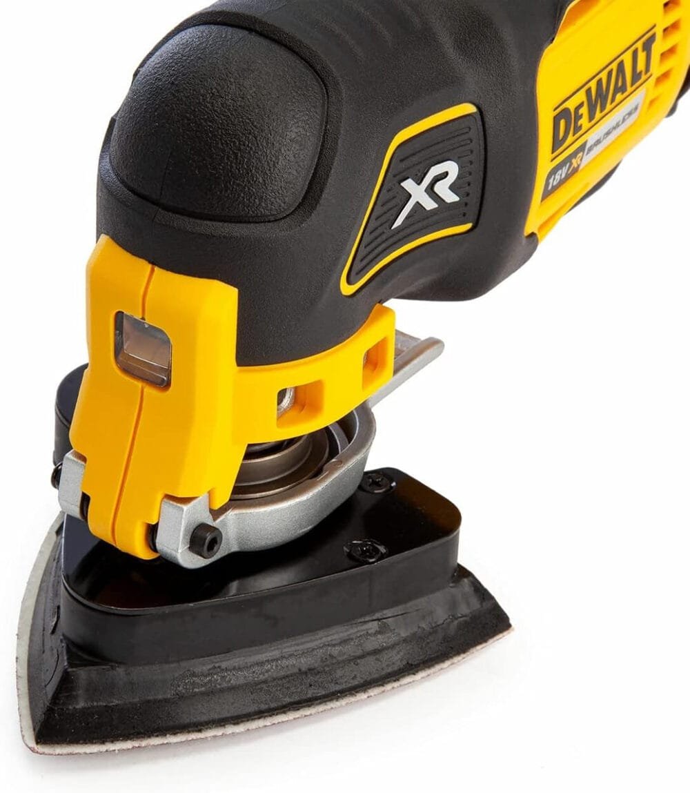 Dewalt DCS355N 18V Oscillating Brushless Multitool with 39 Piece Accessories Set
