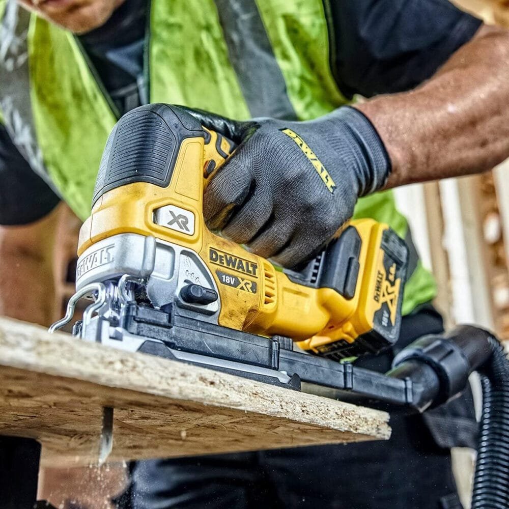 DeWalt DCS334N 18V Brushless Top Handle Jigsaw with 2 x 5.0Ah Battery
