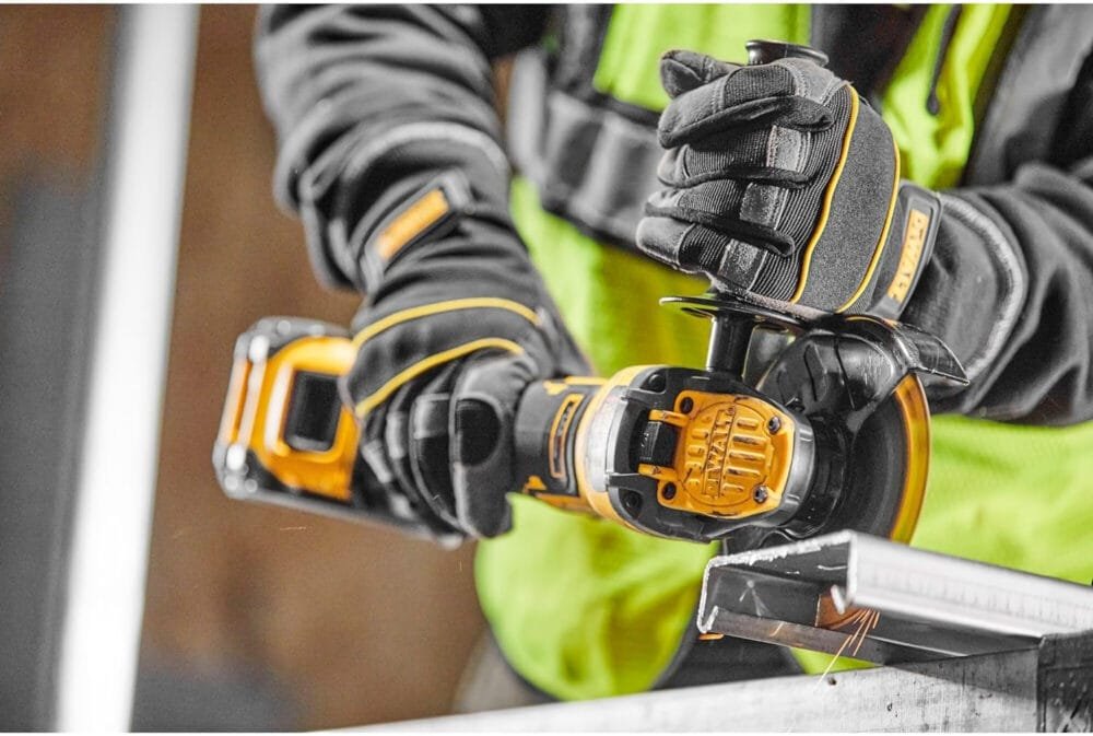 DEWALT DCG409NT-XJ 18V XR 125mm Angle Grinder with FLEXVOLT Advantage - Bare Unit
