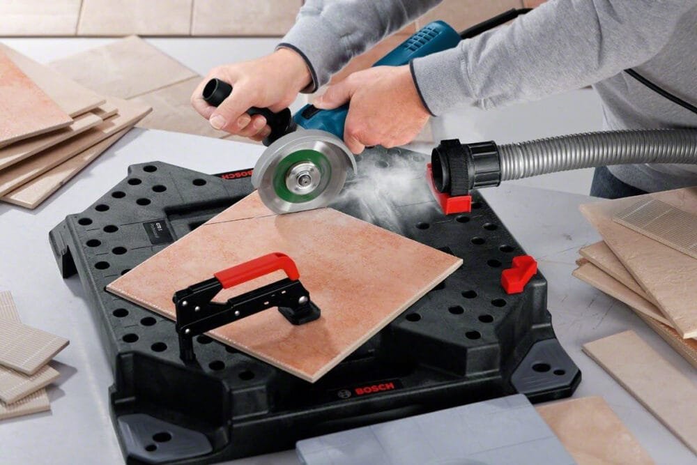 Bosch Professional Angle Grinder GWS 7-115 (110V, 720 W, disc Diameter 115 mm