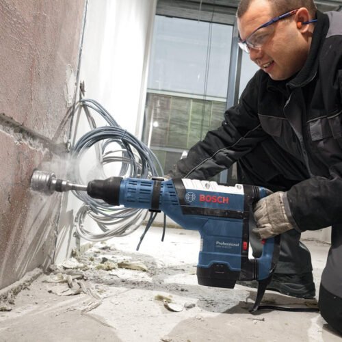 Bosch Professional 18V System Cordless Planer GHO 18V-LI