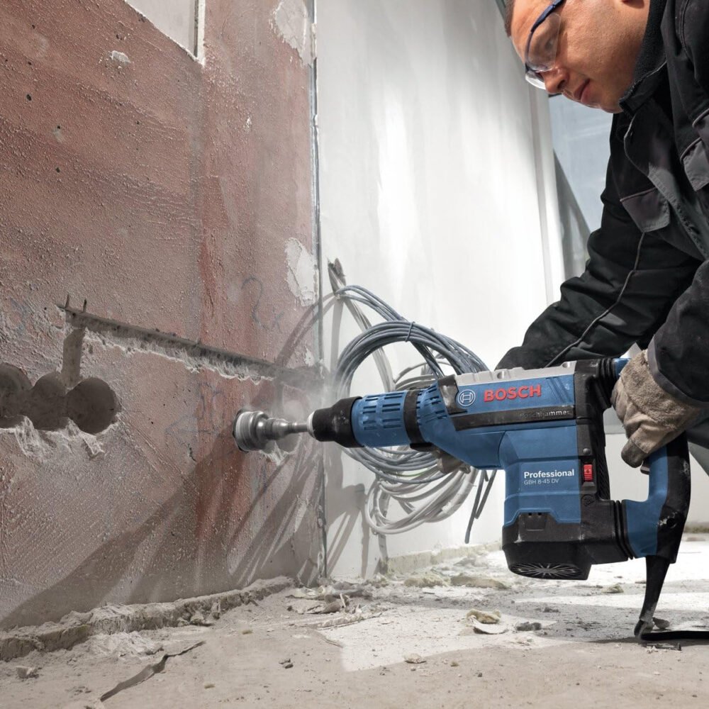 Bosch Professional 18V System Cordless Planer GHO 18V-LI