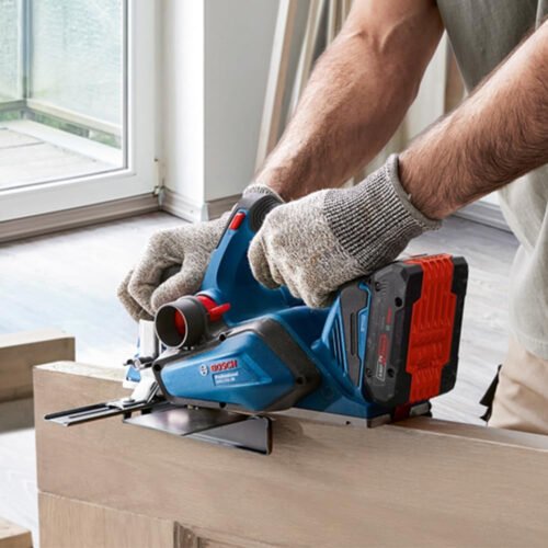 Bosch Professional 18V System Cordless Planer GHO 18V-26