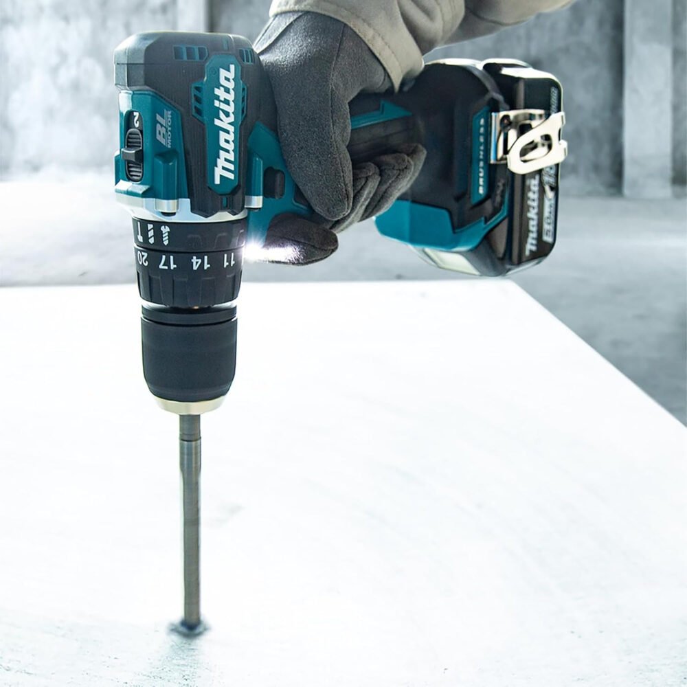 Makita DLX2414ST 18V Li-ion LXT Combo Kit Complete with 2 x 5.0 Ah Batteries and Charger