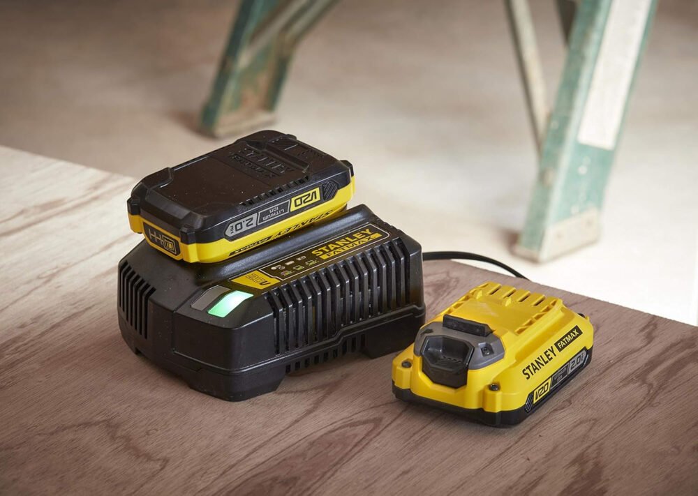 Stanley Hammer Drill BRUSHLESS V20 18V 80Nm with 2 Li-Ion 2Ah Batteries