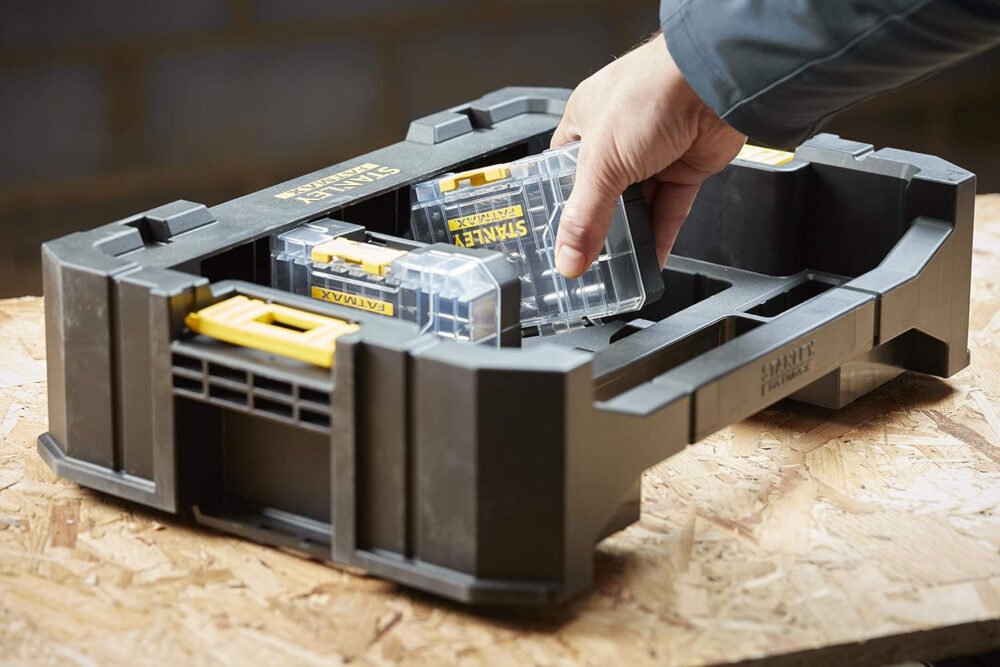 STANLEY FATMAX Torsion Screwdriver Drilling Bit Set Includes a Small ToughCase and Shaker Box Compatible with Pro-Stack and TSTAK (32 Pieces) STA88557